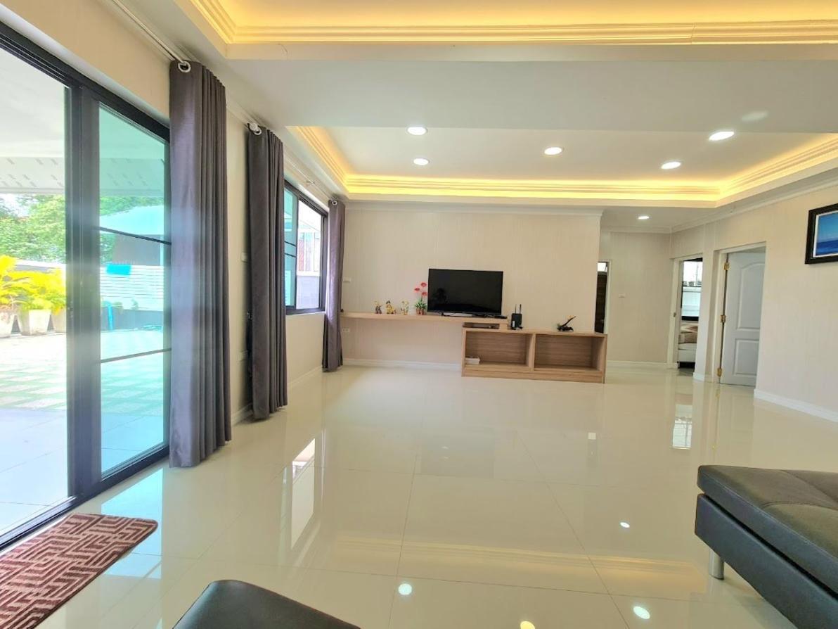 Baan Sasithorn Huahin Vila Exterior foto